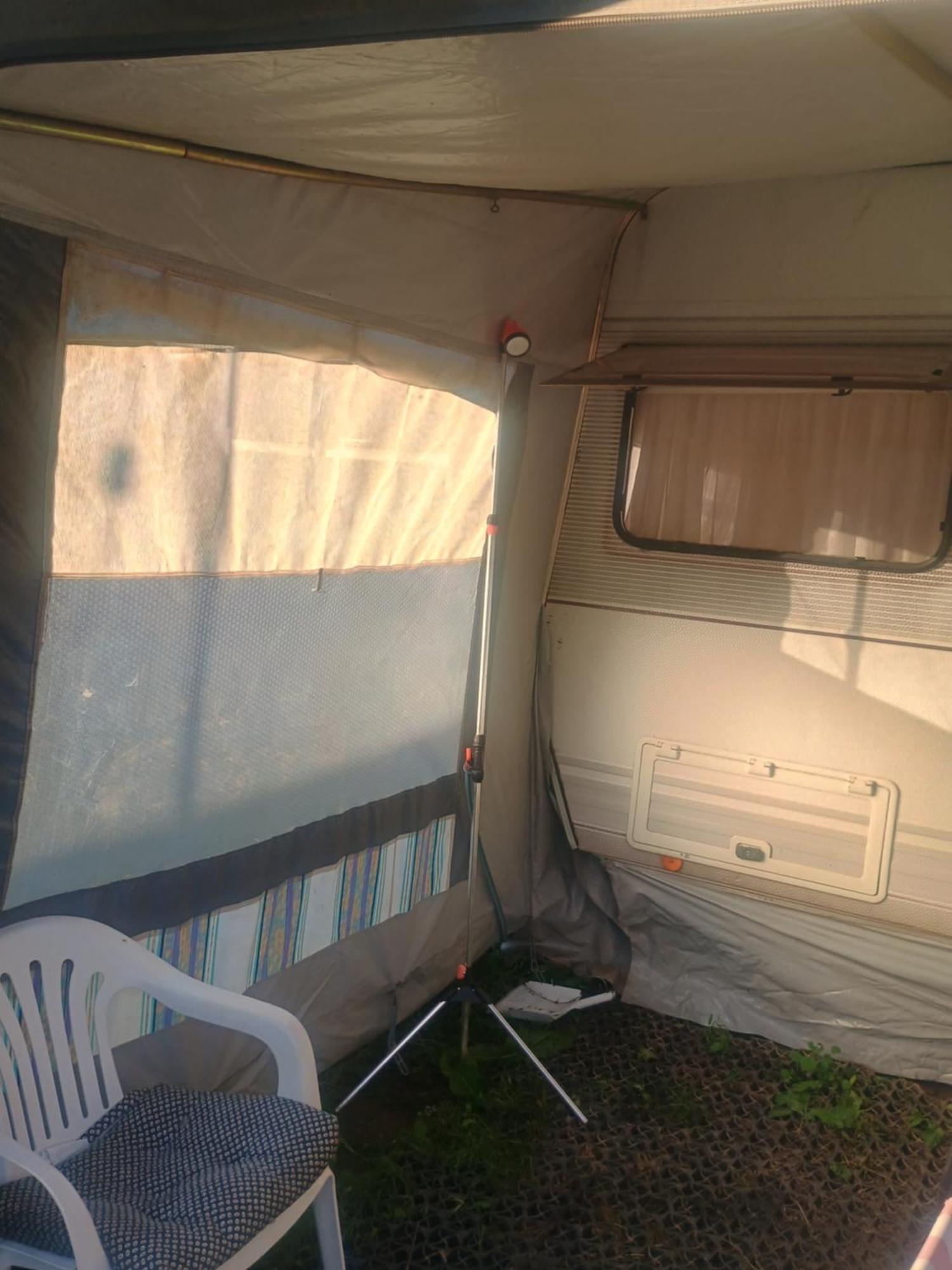 Wildcamp Resort Masseria La Murgia Unterkunft In Einem Wohnwagen Rimbach  Eksteriør billede
